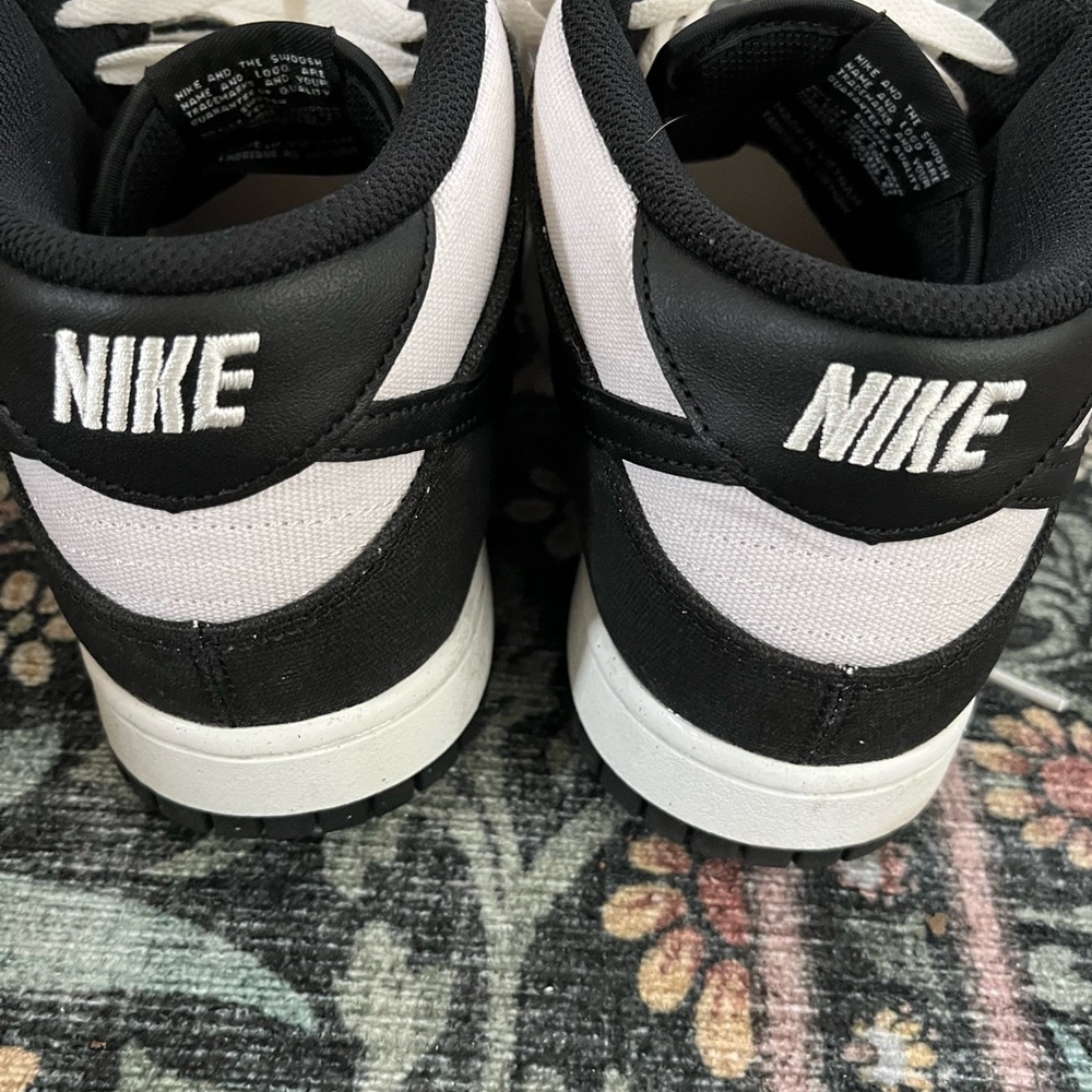 Nike Dunk Mid size 11 - Picture 3 of 3